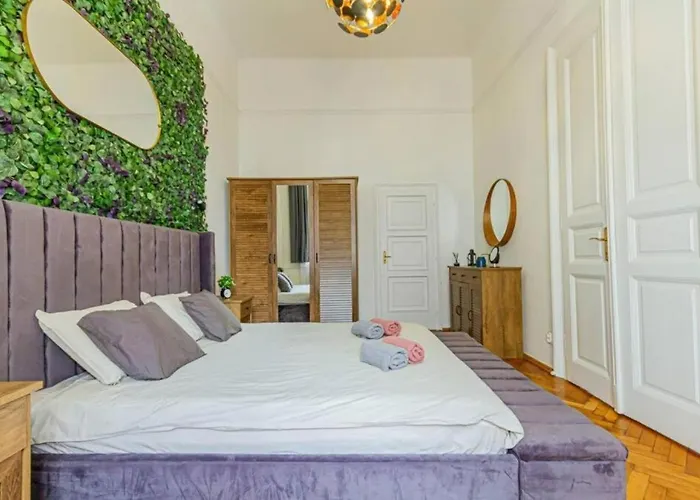 Luxury Apartment By The Famous Vaci Street